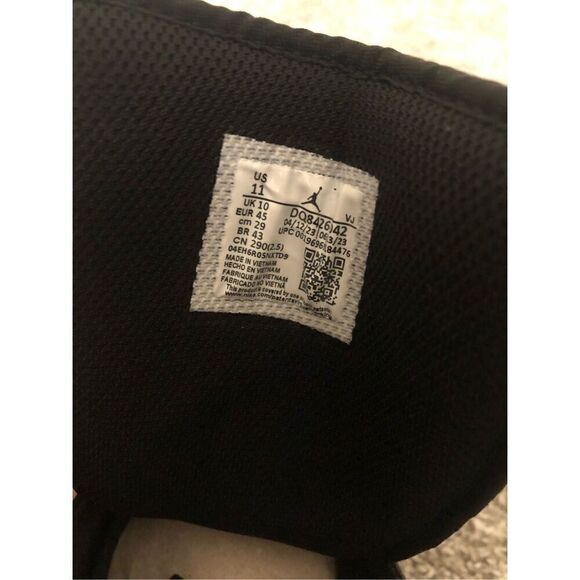 Nike Air Jordan 1 Mid Men's Size 11 - Picture 8 of 8